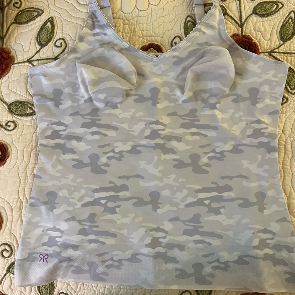 Ruby Ribbon Grey Camo